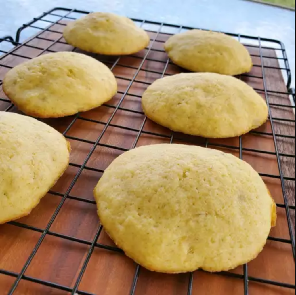 Banana Bread Cookies - Soft, flavorful cookies capturing the essence of classic banana bread.